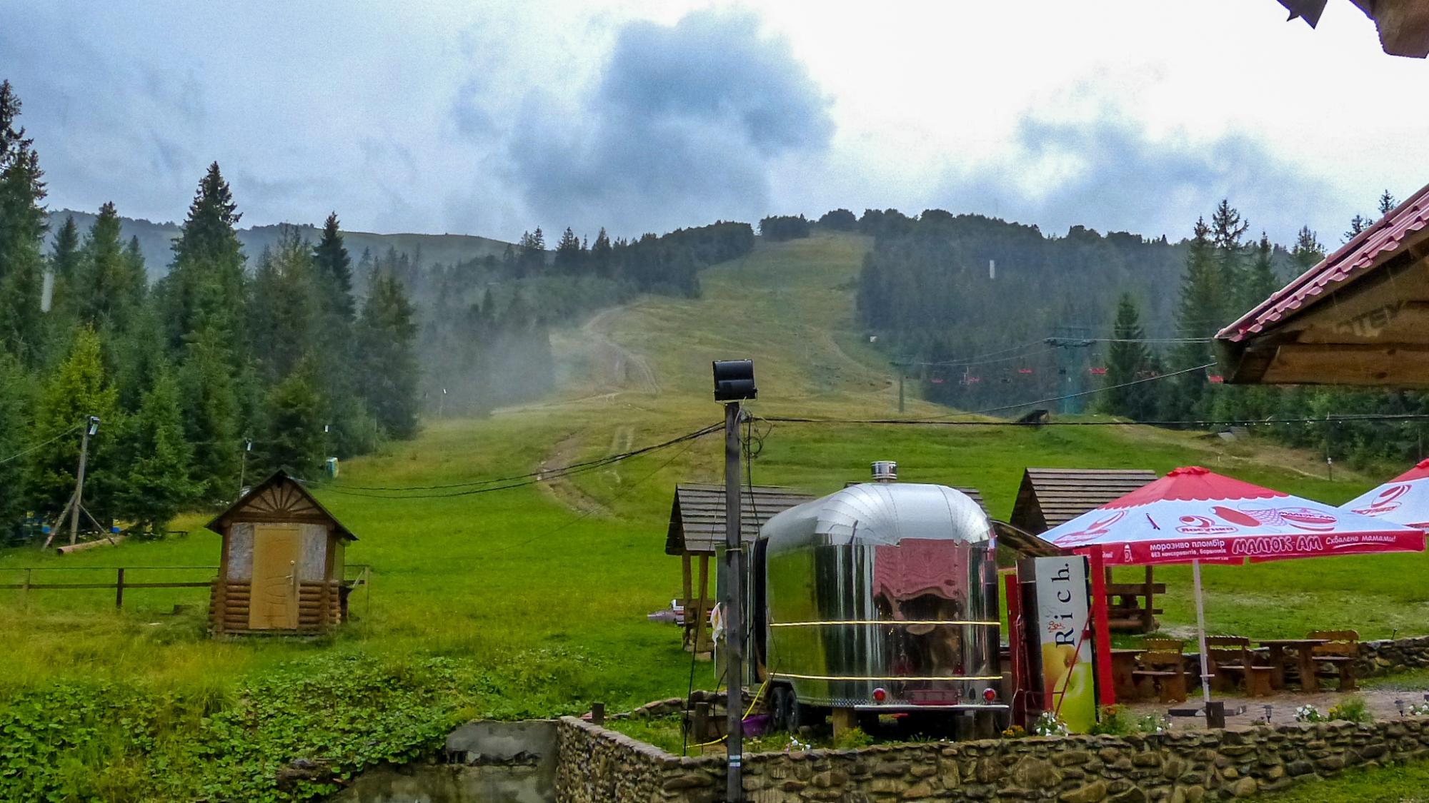 Головні &quot;перлини&quot; Карпат. Що варто знати про ціни та інфраструктуру, збираючись у мандрівку